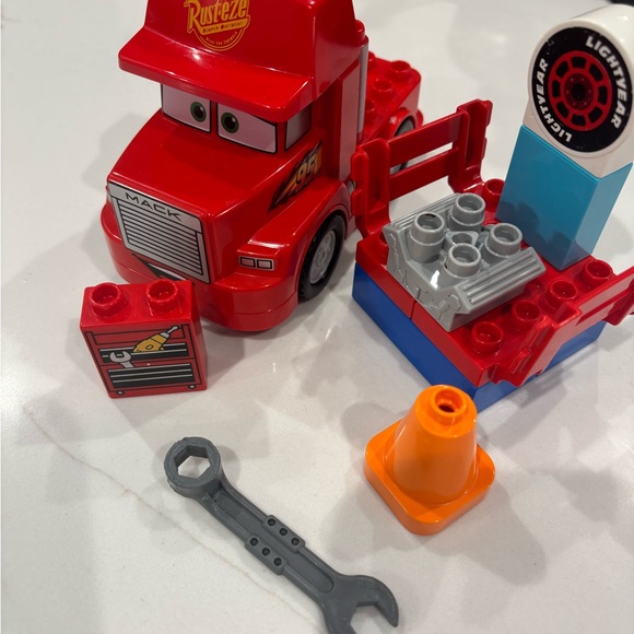 Lego Other - Lego Duplo Disney Pixar Cars Mack at the Race 10417 full set